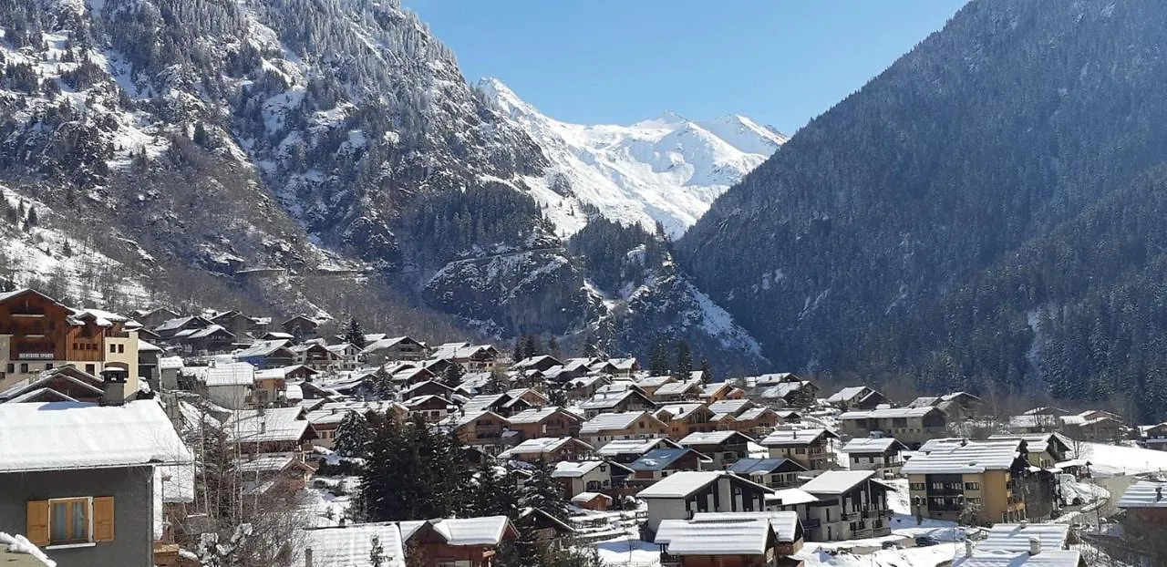 Hotel Les Glieres - Champagny-En-Vanoise La Plagne