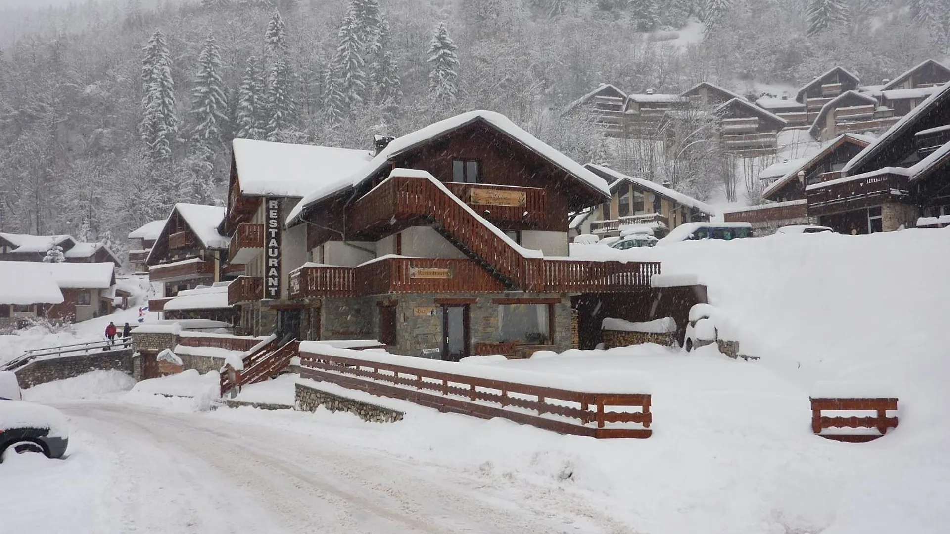 Hotel Les Glieres - Champagny-En-Vanoise La Plagne
